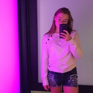 Meet your Posher, Ava